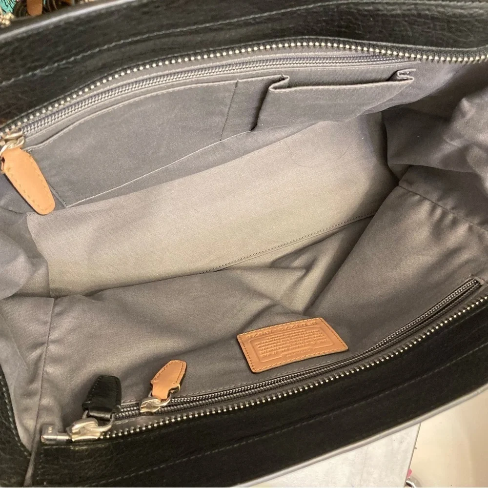 Coach 19926 black pebbled leather carryall legacy tote bag